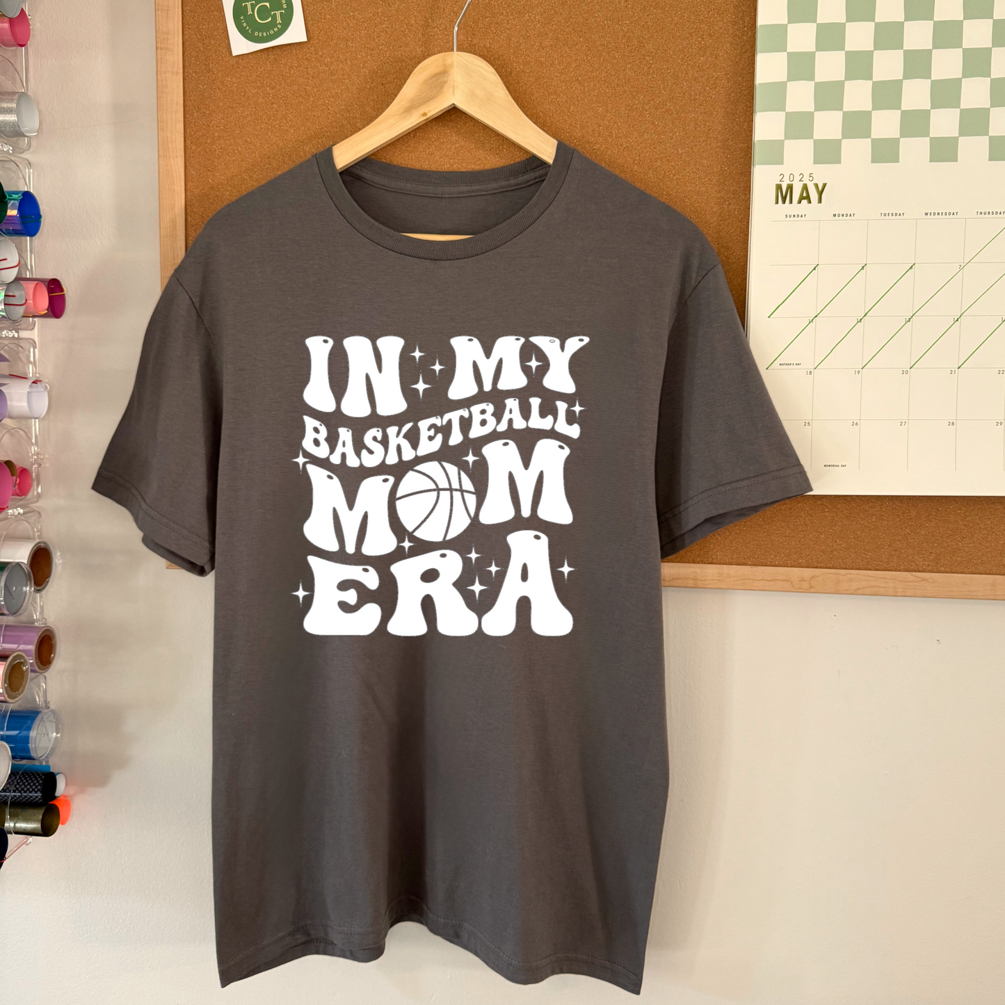 BASKETBALL MOM ERA - Lovin The Crew Tee