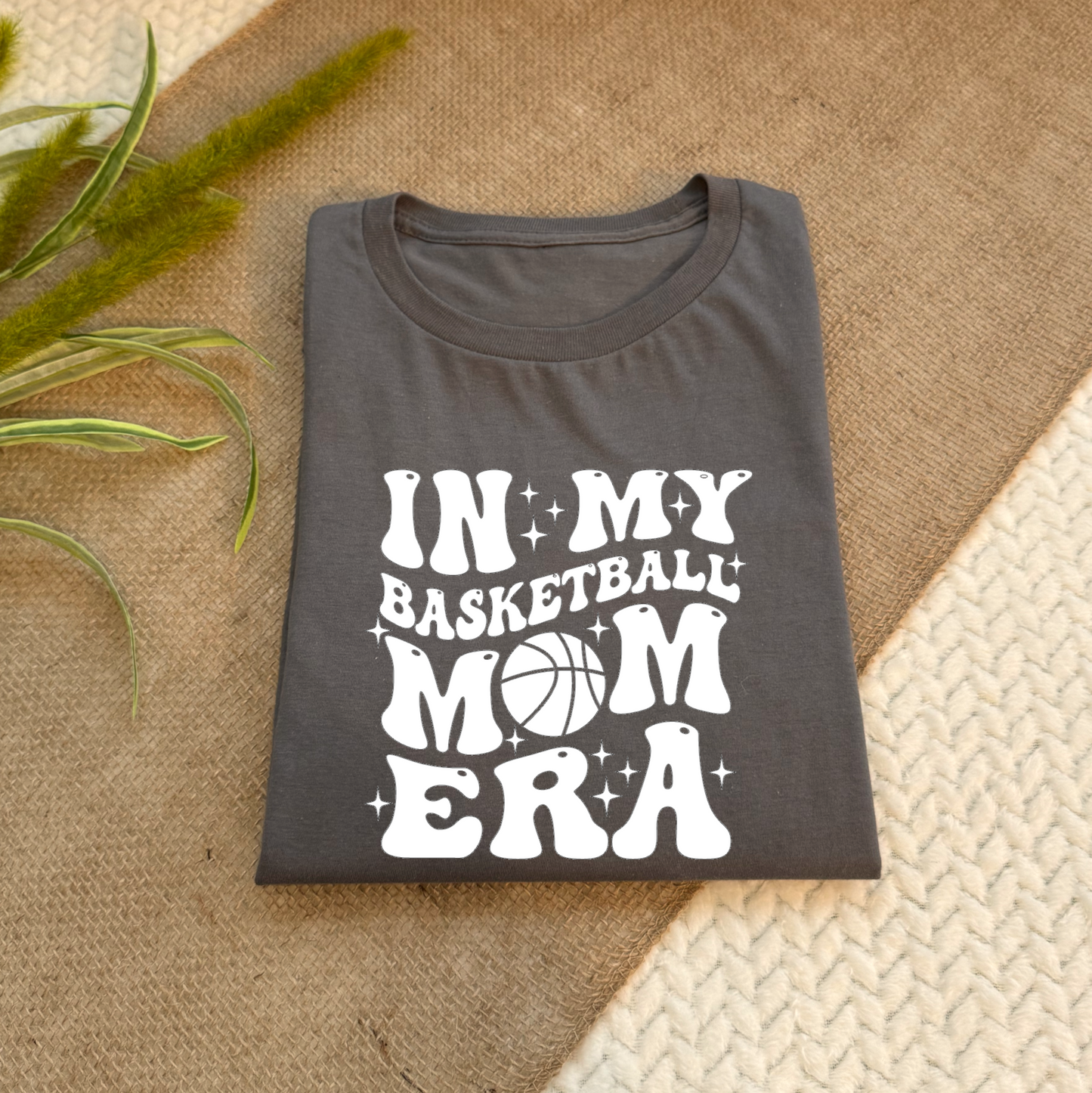 BASKETBALL MOM ERA - Lovin The Crew Tee