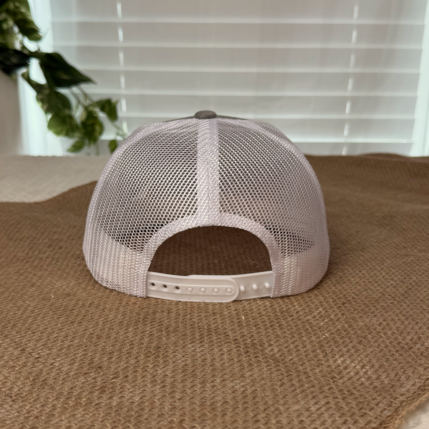 WILDCAT PAWS - Top Charmers Mesh Back Hat