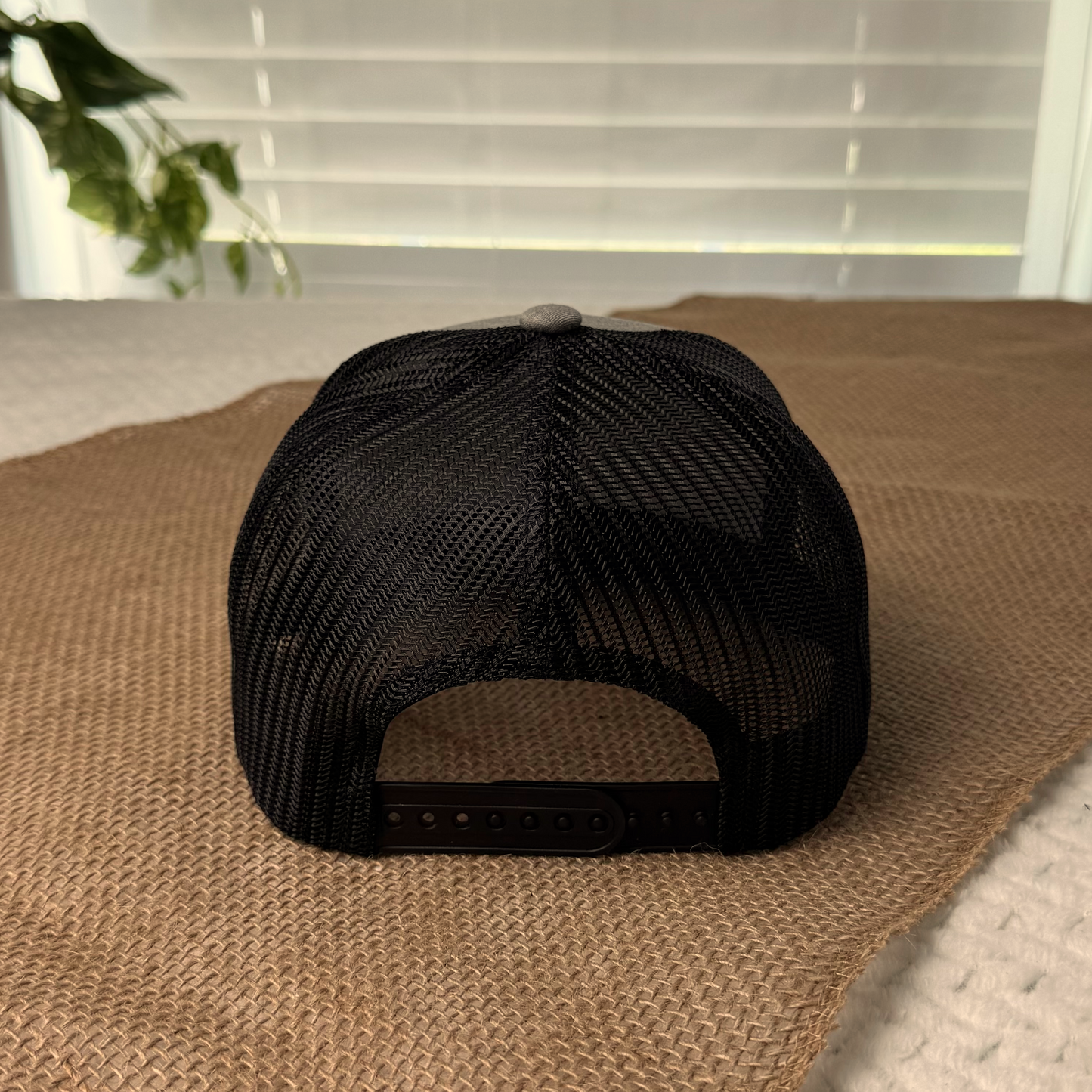 WILDCAT PAWS - Top Charmers Mesh Back Hat