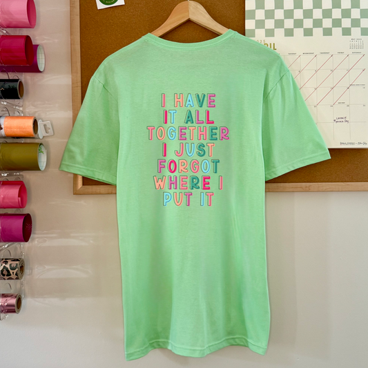 MOM LIFE - Lovin the Crew Tee